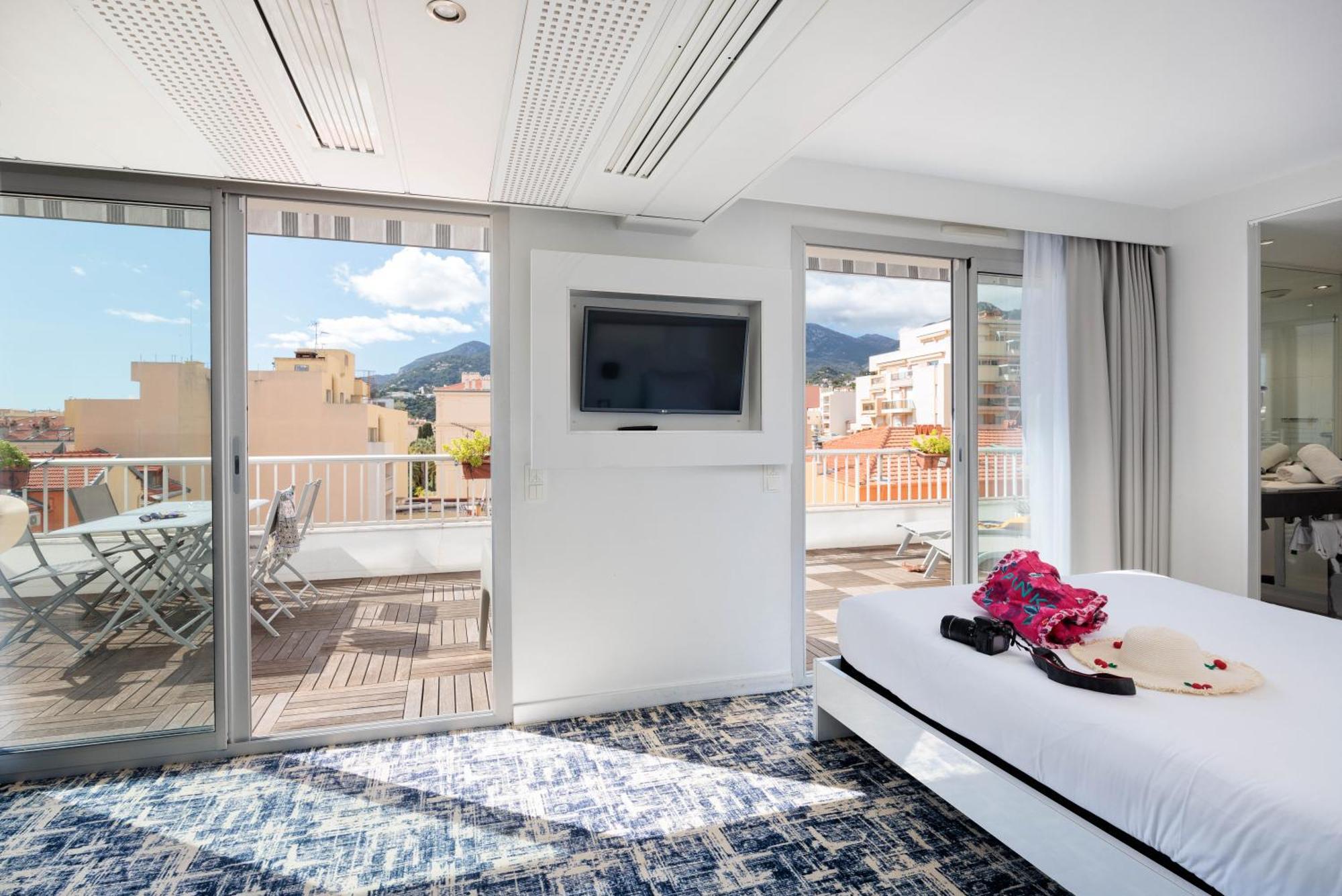 Ibis Styles Menton Centre Hotel Buitenkant foto