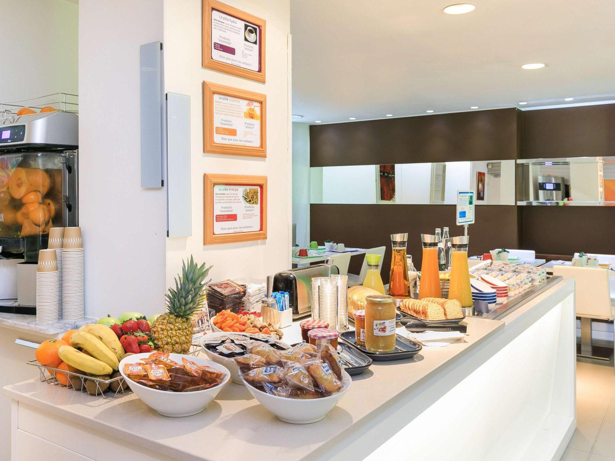 Ibis Styles Menton Centre Hotel Buitenkant foto